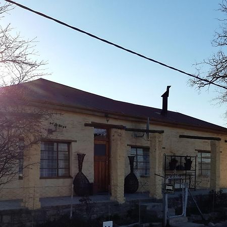Sutherland Guest House Exterior foto